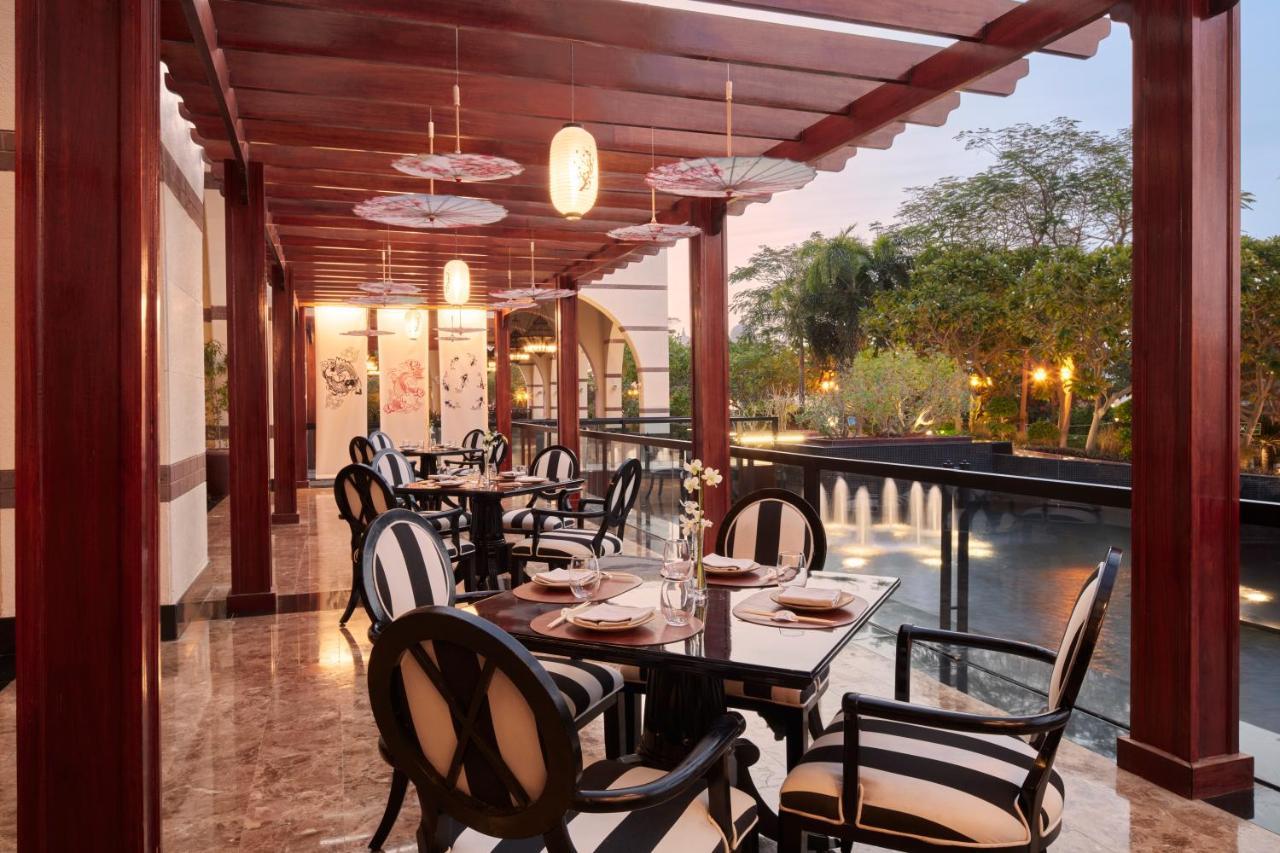 Jumeirah Zabeel Saray Dubai Exterior photo The Terrace